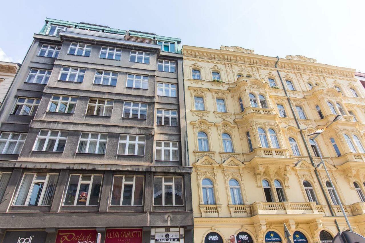 Sunny Central Apartment On Wenceslas Square By Easybnb Prag Exteriör bild